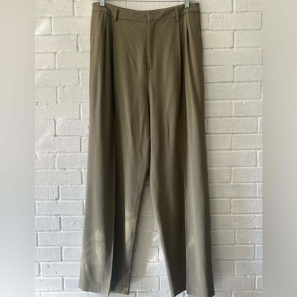 Linda Allard/Ellen Tracy Dress Pants Tan 14 Pleated Front Wool Blend Wide Leg.